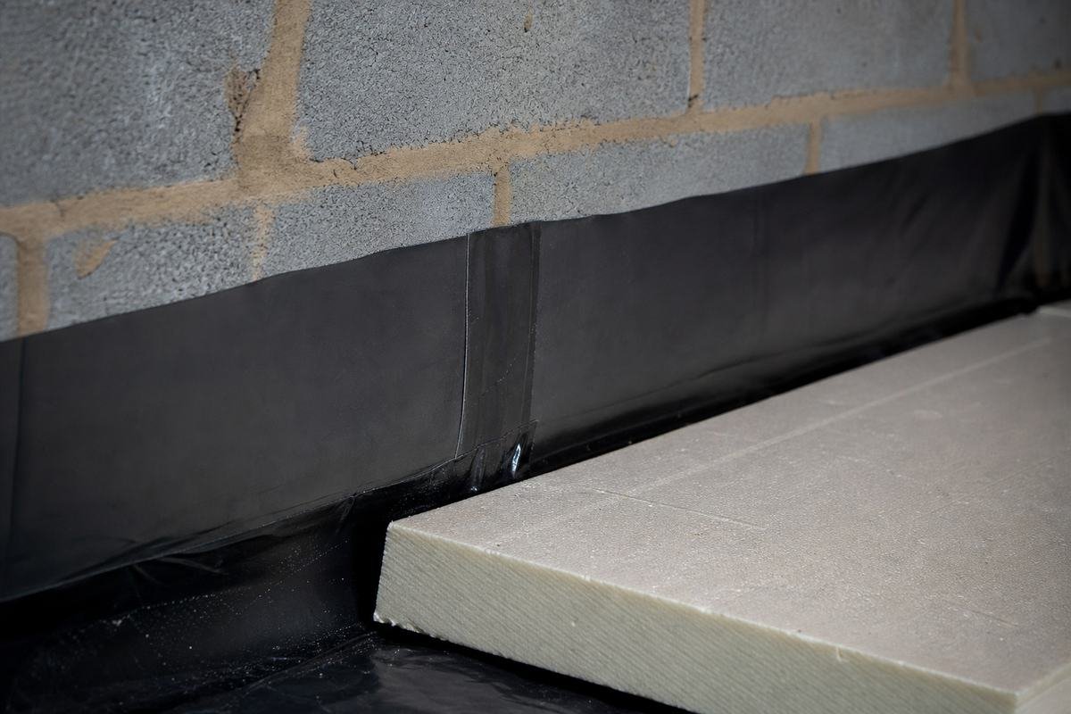 Garage conversion damp proof membrane detail in Preston